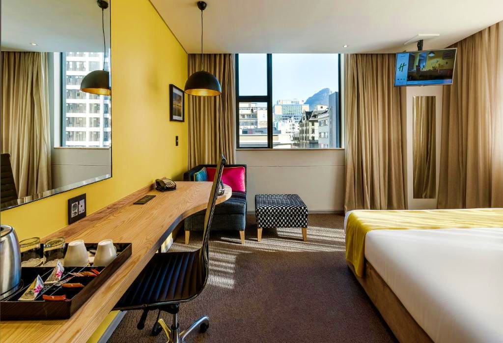 4* Cresta Grande Cape Town or similar